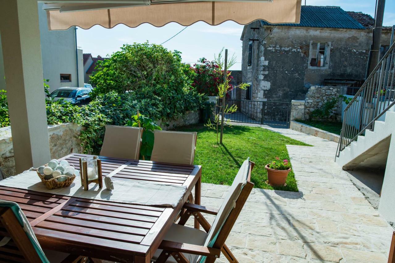 Summer House Mulac Nin Exterior foto
